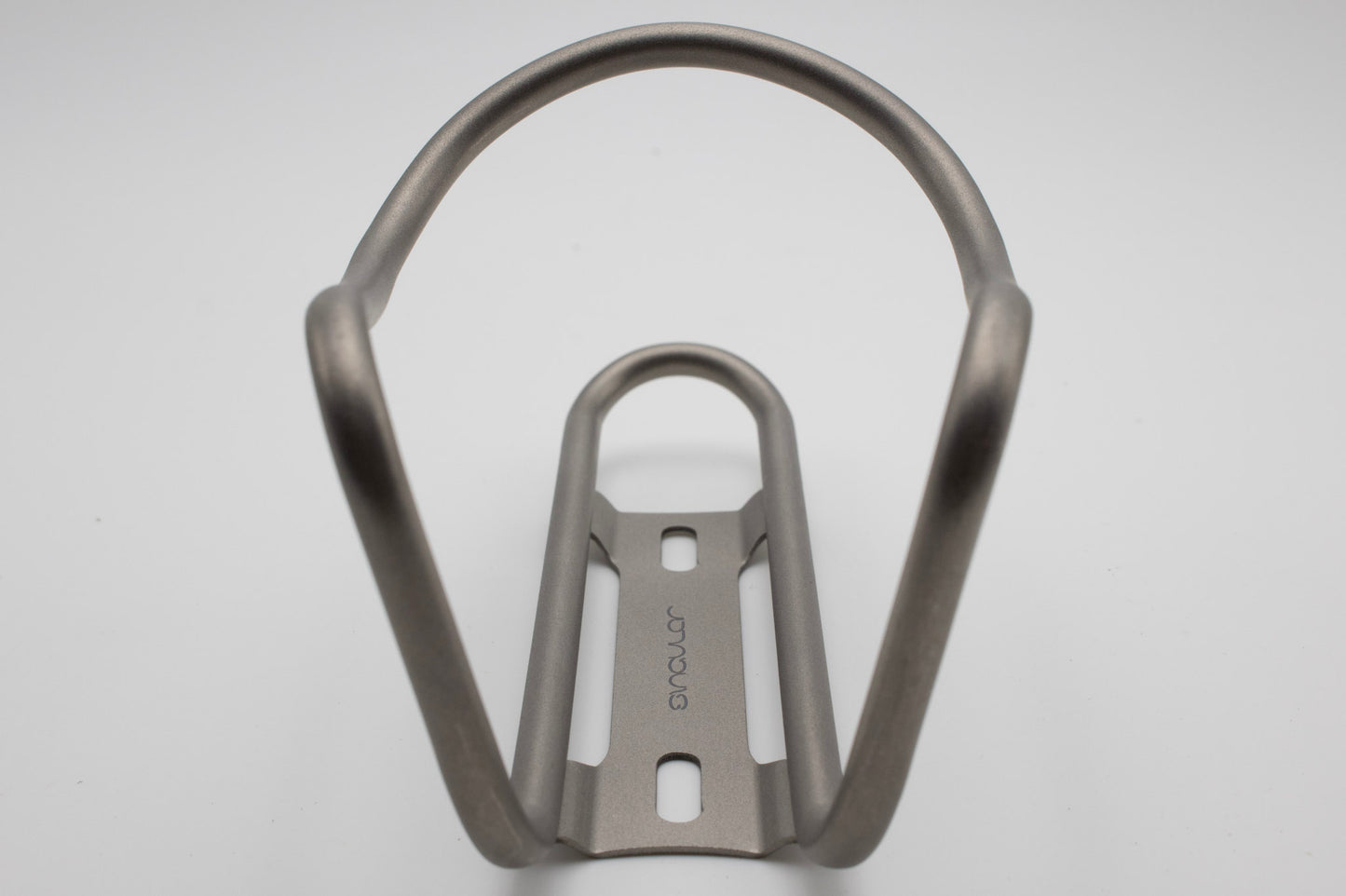 Singular Ti bottle cage